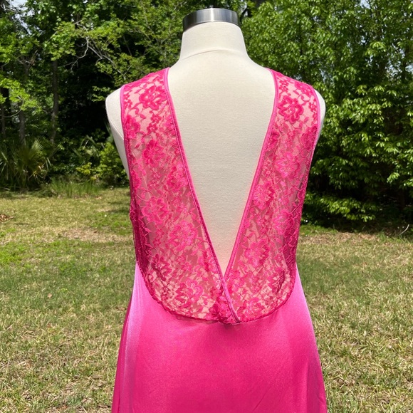 Vintage 70’s Nightgown - Picture 6 of 8